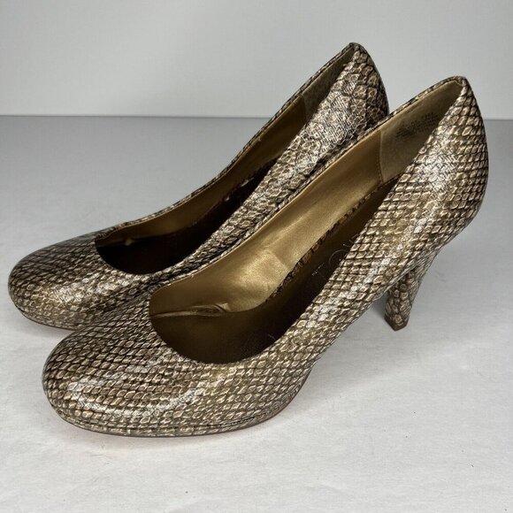 Via Neroli Shoes - Via Neroli Pearlized Snake Skin Design Gold Gray Womens Size 7.5 Platform Pumps